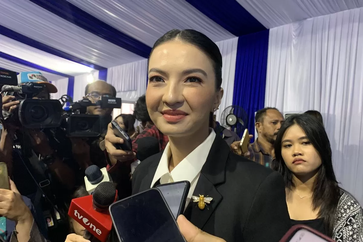 Aktris Raline Shah Resmi Dilantik Sebagai Staf Khusus Menteri Komdigi