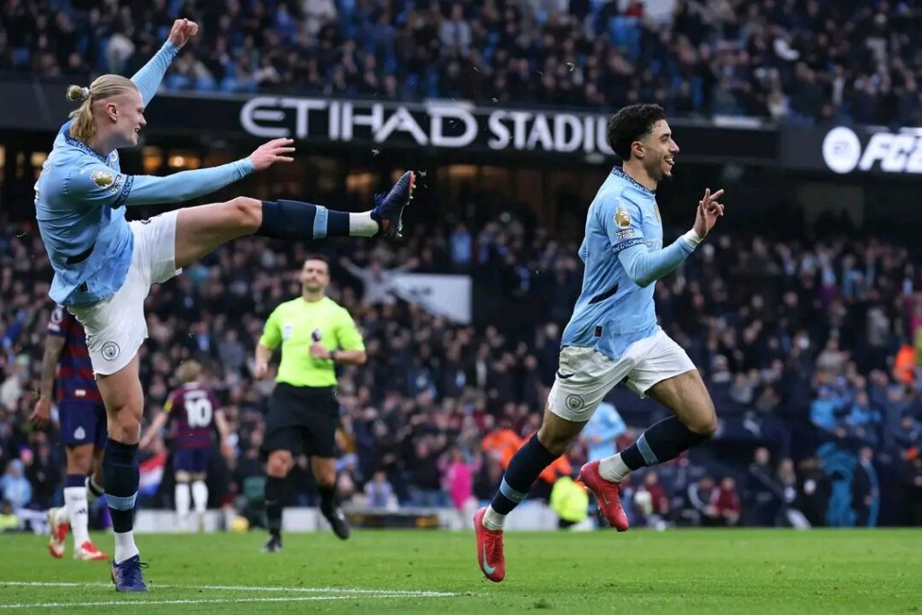 Hattrick Sensasional! Omar Marmoush Bawa Man City Bungkam Newcastle 4-0