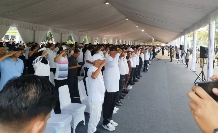 Para Kepala Daerah Terpilih Menjalani Gladi di Lapangan Monumen Nasional (Monas) Akan Dilantik Pada 20 Februari 2025