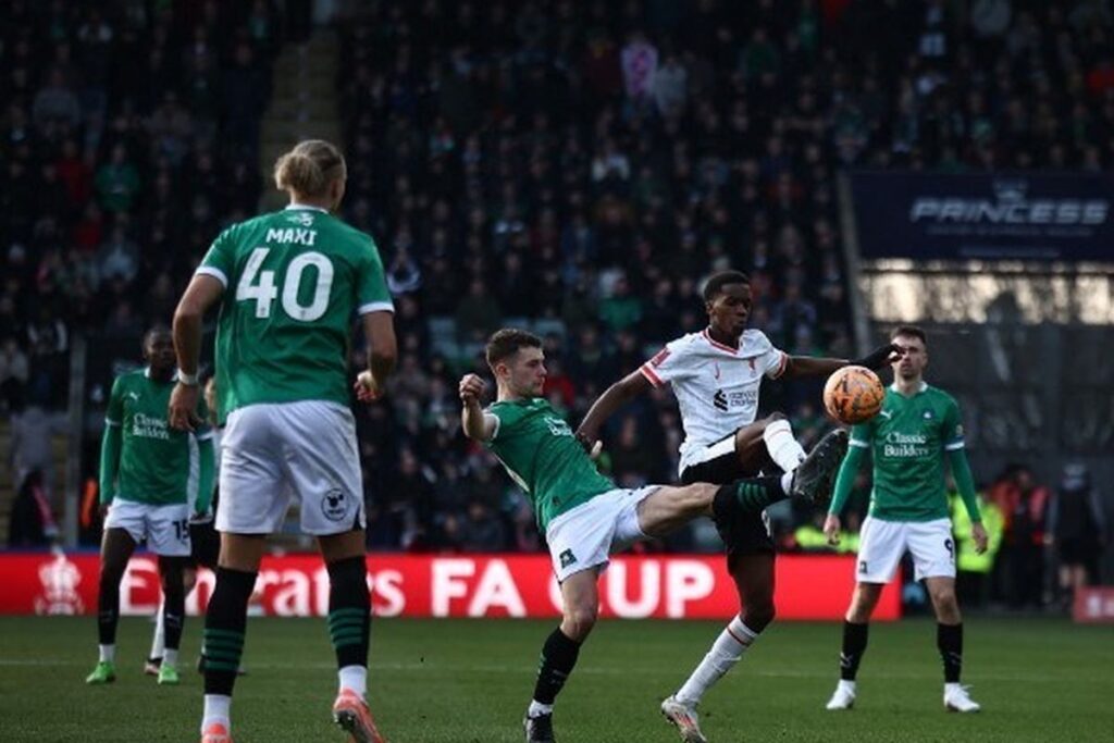 Liverpool Takluk dari Plymouth Argyle di Piala FA Putaran Ke-4