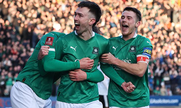 Liverpool Takluk dari Plymouth Argyle di Piala FA Putaran Ke-4 2 Liverpool Takluk dari Plymouth Argyle di Piala FA Putaran Ke-4