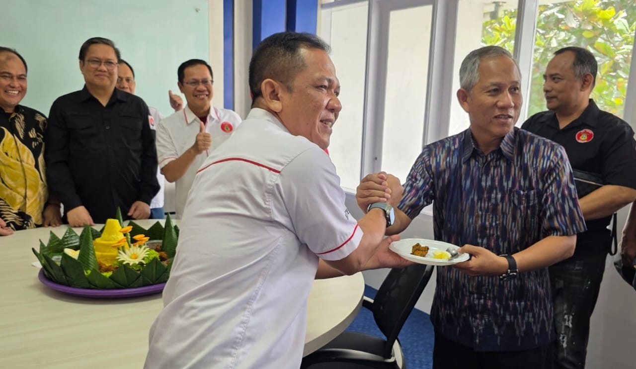 IKATEK UH Resmikan Sekretariat Baru, Dihadiri Pejabat Rektorat dan Pimpinan Fakultas Teknik Unhas