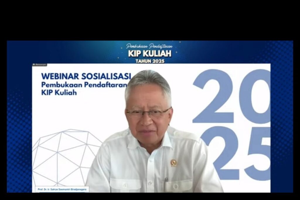 Mendikti Satryo Angkat Bicara Mengenai Efisiensi Anggaran Pendidikan