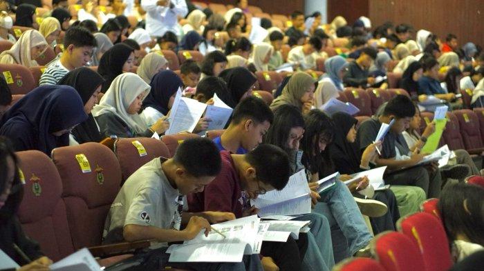 Sebanyak 1.200 Peserta Ikut Serta Dalam Kegiatan Cambridge English Try Out di Baruga AP Pettarani UNHAS