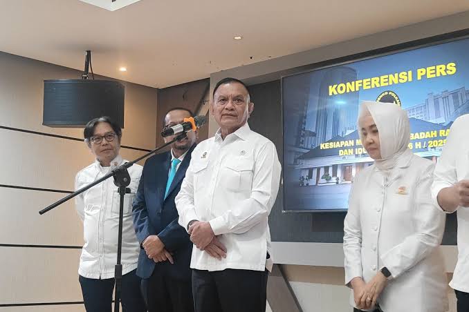 Pemerintah Izinkan ASN Kerja dari Kampung Halaman Saat Mudik Lebaran 2025