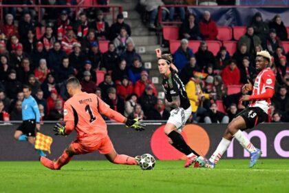 Arsenal Hancurkan PSV 7-1 di Kandang, Selangkah Lagi ke Perempat Final Liga Champions