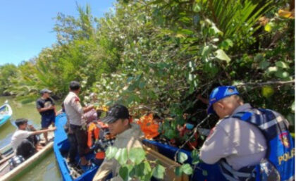 Kansar Pangkalpinang Evakuasi Jasad Wanita Tak Utuh di Sungai Selindung