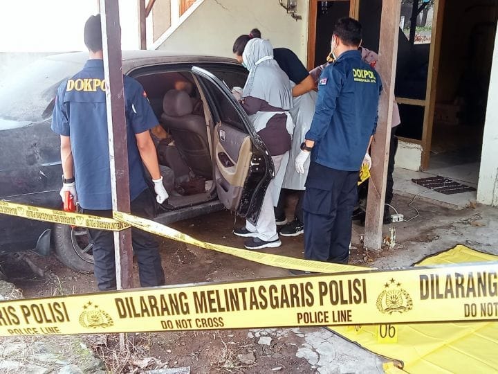 Kerangka Manusia Ditemukan Di Dalam Mobil Anggota Polri -  - Gambar 2410
