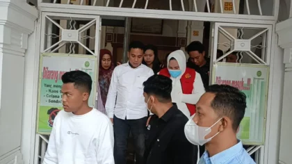 Mira Hayati Terlihat Lebih Sehat Saat Jalani Sidang Kedua