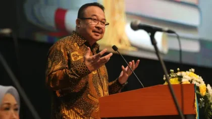 Rhenald Kasali Mengundurkan Diri dari Jabatan Komisaris Utama PT Pos Indonesia