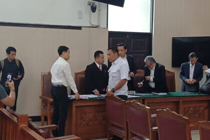 Sidang Praperadilan Kusnadi vs. KPK: Mempertanyakan Keabsahan Penyitaan Barang​