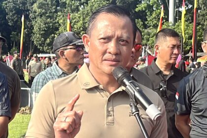 Danjen Kopassus Sampaikan Permintaan Maaf soal Anggotanya Berfoto dengan Hercules