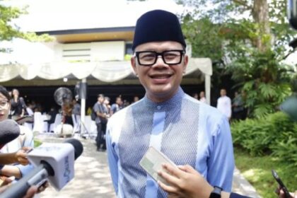 Wamendagri Bima Arya Ingatkan ASN untuk Tepat Waktu Masuk Kerja Setelah Libur Lebaran 2025