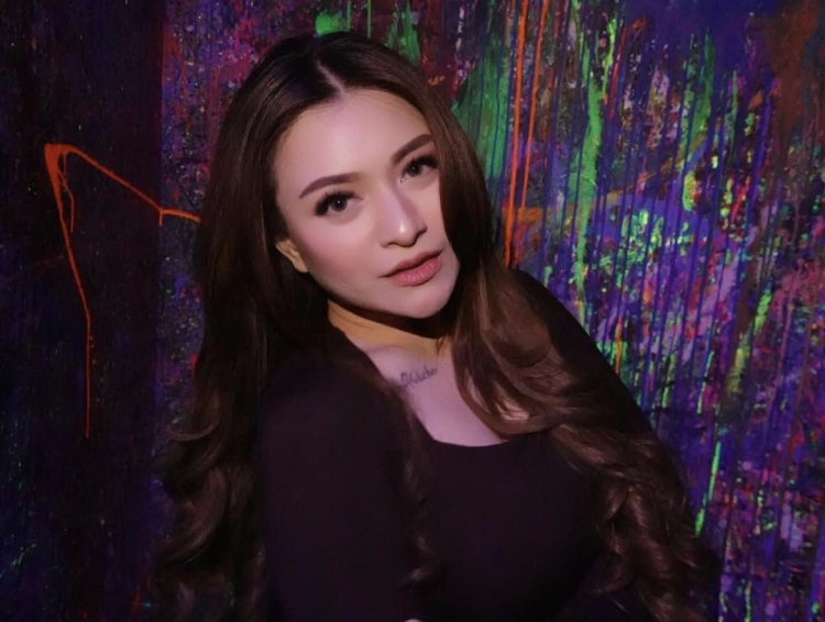 Nathalie Holscher Tolak Keinginan Bupati Sidrap untuk Minta Maaf