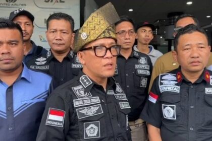 Wamenaker Murka, Ancaman ‘Tutup Total’ Sanel Tour and Travel Pekanbaru Gara‑Gara Ijazah Ditahan!