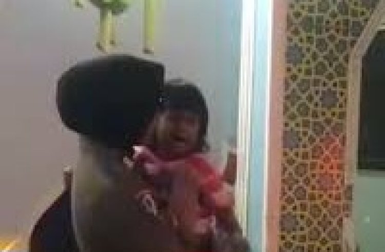 Seorang Balita Tertinggal di Tol Cipali, Ditemukan Menangis di Dalam WC