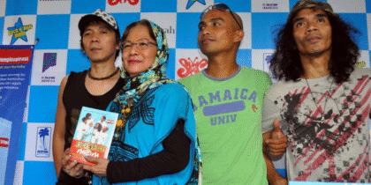 Rumah Duka Bunda Iffet di Markas Slank Dihadiri Kerabat dan Musisi