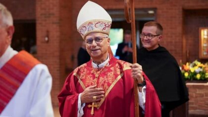 Profil Paus Leo XIV: Paus Pertama dari Ordo Agustinian, Lahir di Amerika Serikat