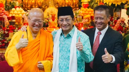 Waisak Jadi Momen Perkuat Toleransi dan Kedamaian, Menag Nasaruddin: Mari Tanamkan Kebajikan dan Kendalikan Diri