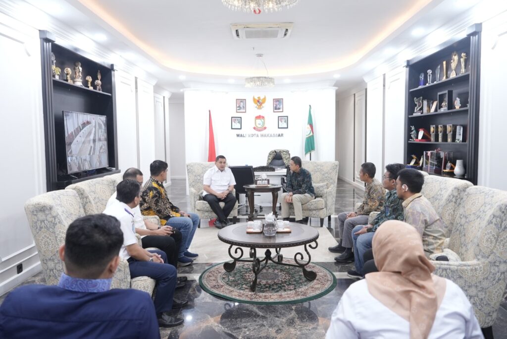 Pemkot Makassar dan PLN Percepat Pemasangan Listrik di Pulau-Pulau Wilayah Makassar