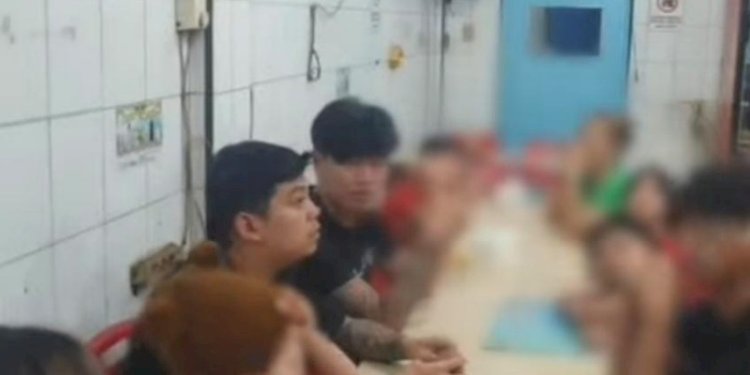 Dua Pengelola Judol Jebolan Kamboja Ditangkap Polisi Saat Sedang Pesan Makanan di Restoran