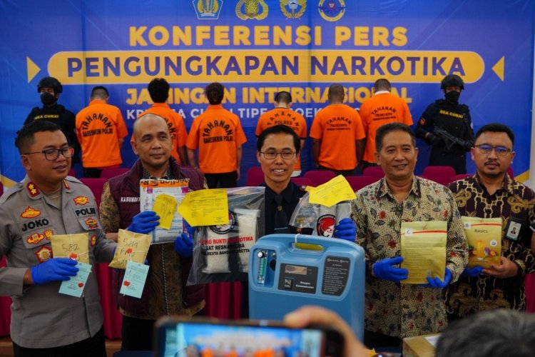 Bea Cukai dan Aparat Gabungan Gagalkan 8 Penyelundupan Narkoba Internasional di Bandara Soekarno-Hatta