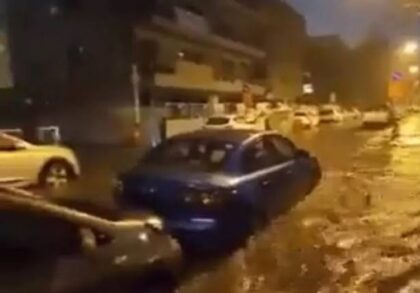 Usai Kebakaran Hutan dan Badai Pasir, Kini Israel Dilanda Banjir Lumpuhkan Akses Jalan Utama