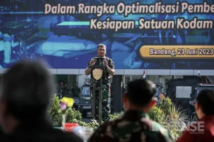 Mutasi Jabatan di Tubuh TNI: Letjen Kunto Arief Digantikan Laksda Hersan sebagai Pangkogabwilhan I