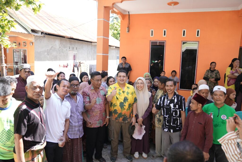 Wali Kota Munafri Kunjungi Empat Pulau Terluar Milik Kota Makassar, Berdialog dengan Warga 2 Wali Kota Munafri Kunjungi Empat Pulau Terluar Milik Kota Makassar, Berdialog dengan Warga