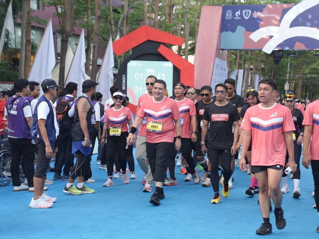 Makassar Half Marathon 2025: Semangat Lari dan Harapan Munafri untuk Kota Daeng - Makassar - Gambar 1238