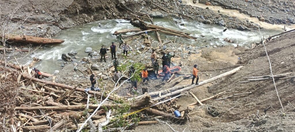 Banjir Bandang di Pegunungan Arfak: 15 Korban Ditemukan Tewas, 4 Masih Dalam Pencarian
