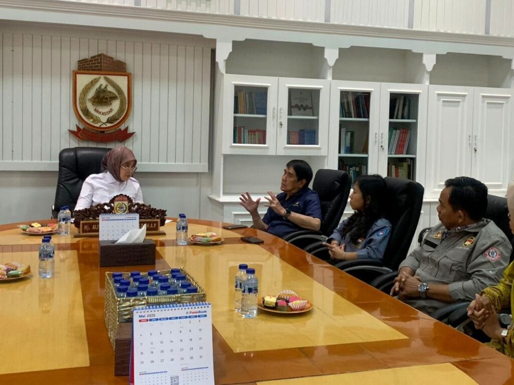 Wakil Wali Kota Makassar Dukung Kejurnas Shorinji Kempo Rektor Unhas Cup XVI 2025 - Unhas - Gambar 1176