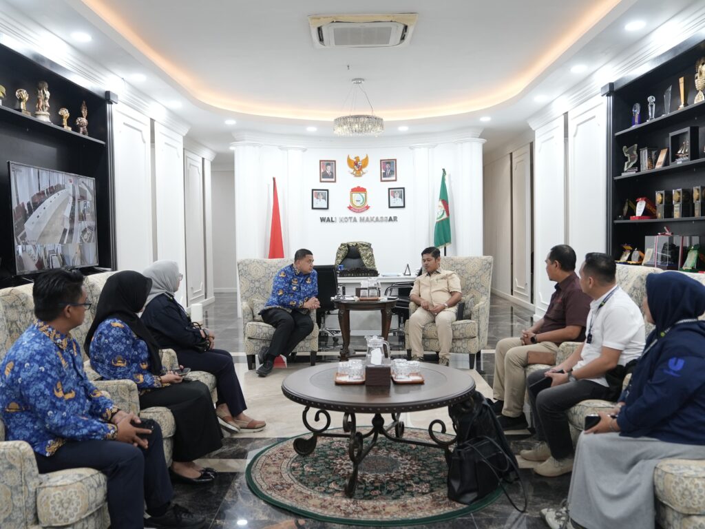 Yayasan Peduli Negeri Dukung Pemkot Makassar Tangani Sampah dari Hulu ke Hilir