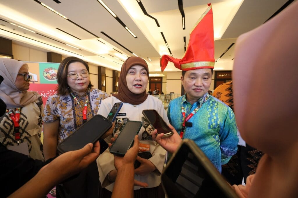 Makassar Jadi Tuan Rumah Visit Selangor 2025, Perkuat Kerja Sama Pariwisata & Kesehatan dengan Malaysia 1 Makassar Jadi Tuan Rumah Visit Selangor 2025, Perkuat Kerja Sama Pariwisata & Kesehatan dengan Malaysia - Visit - Gambar 979