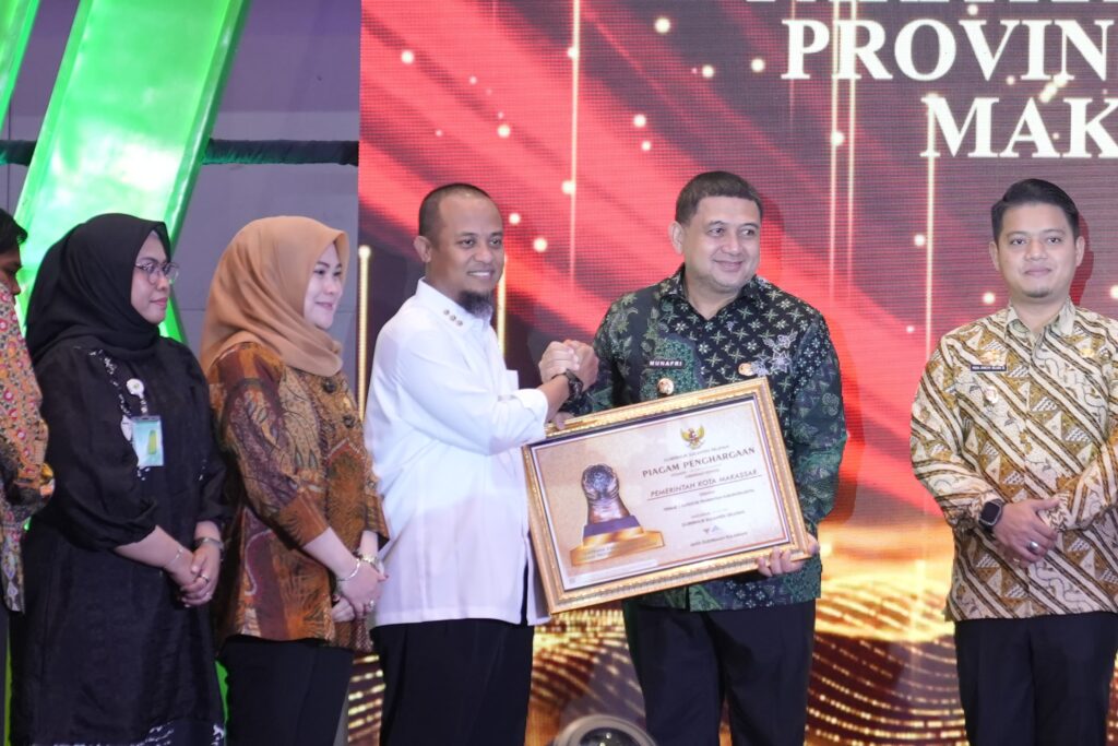 Peduli Pekerja Rentan, Pemkot Makassar Sabet Juara I Paritrana Award
