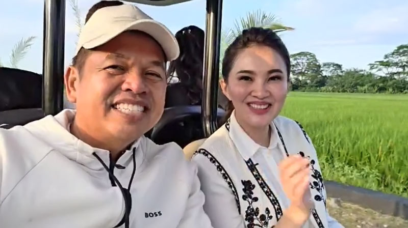 Momen Hangat Dua Gubernur: Dedi Mulyadi Ajak Sherly Tjoanda Jelajahi Lembur Pakuan, Warganet Heboh