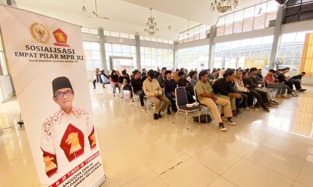La Tinro La Tunrung Ajak Pemuda Enrekang Perkuat Wawasan Kebangsaan Lewat Empat Pilar - La tinro La tunrung,empat pilar - Gambar 784