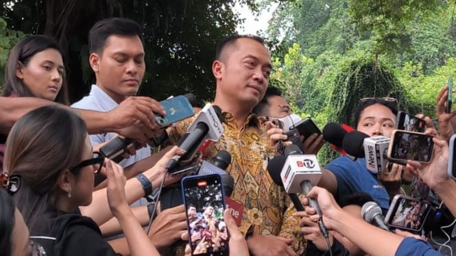 Istana Klarifikasi Tugas Gibran Terkait Papua: Berdasarkan UU Otsus, Bukan Penugasan Khusus dari Presiden - Gibran - Gambar 754