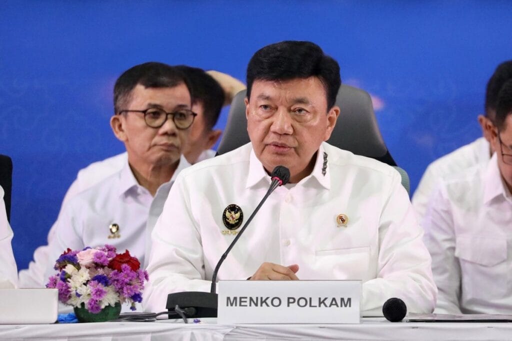 Penutupan Sementara Jalur Gunung Rinjani: Pemerintah Lakukan Evaluasi Total Demi Keselamatan Wisatawan - Rinjani - Gambar 608