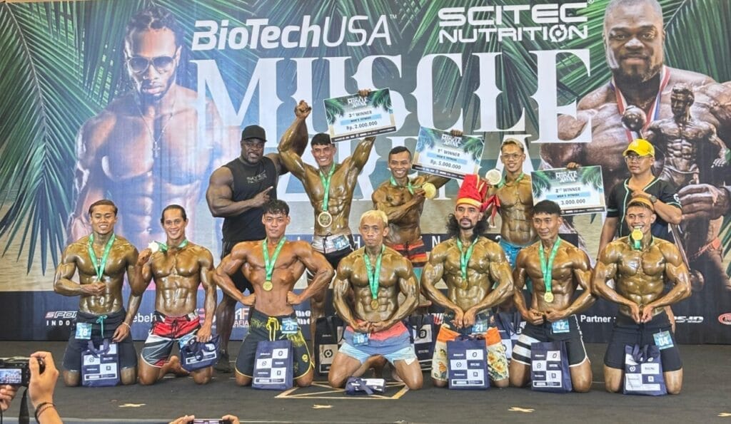 Atlet Story Gym Makassar Sabet 2 Medali di Event Nasional Muscle Arena Bali Challenge 2025 -  - Gambar 765