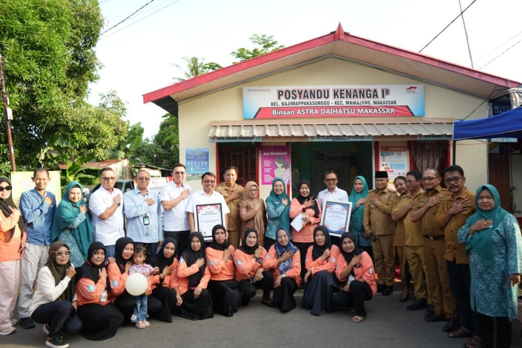 TP PKK Makassar Apresiasi Astra Daihatsu atas Dukungan CSR ke Posyandu Kenanga 1B Sejak 2012 1 TP PKK Makassar Apresiasi Astra Daihatsu atas Dukungan CSR ke Posyandu Kenanga 1B Sejak 2012 - ASTRA DAIHATSU,tp pkk makassar - Gambar 695