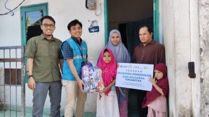 Salurkan Beasiswa Pendidikan Bagi Keluarga Tunanetra, Bukti Komitmen PLN IP dan IZI Hadir Untuk Rakyat -  - Gambar 550