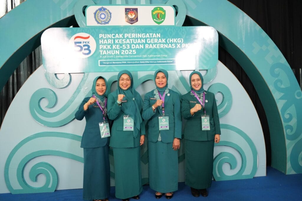 Ketua TP PKK Makassar Hadiri Rakernas PKK X dan HKG ke-53, Tegaskan Komitmen Percepatan Stunting & UMKM - TP - Gambar 773