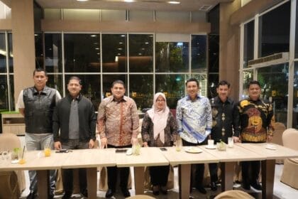 Munafri Fasilitasi Pertemuan Lintas Daerah dan Aparat, Redam Isu Hoaks Mahasiswa di Makassar - munafri,hoaks,mahasiswa - Gambar 494