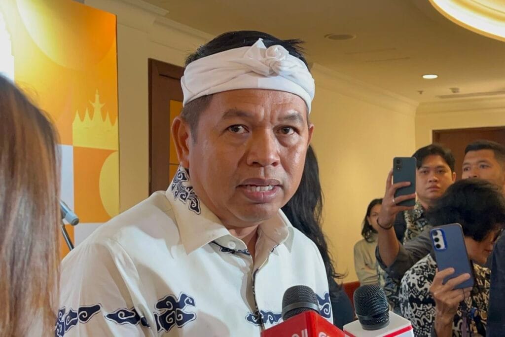 Dedi Mulyadi Tanggapi Survei soal Lapangan Kerja, Ingatkan Anak Muda Jangan Pilih-Pilih Pekerjaan - Dedi - Gambar 83