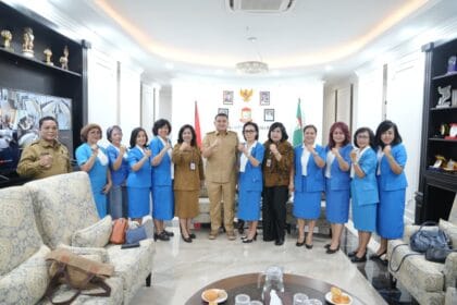 PWKI Makassar Dukung Program Pemkot, Gelar Doa Bersama Peringati HUT RI ke-80 - PWKI - Gambar 122