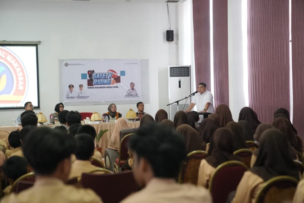Munafri Edukasi Keselamatan Lalu Lintas untuk Siswa Bosowa School di Makassar - edukasi,lalu lintas - Gambar 52