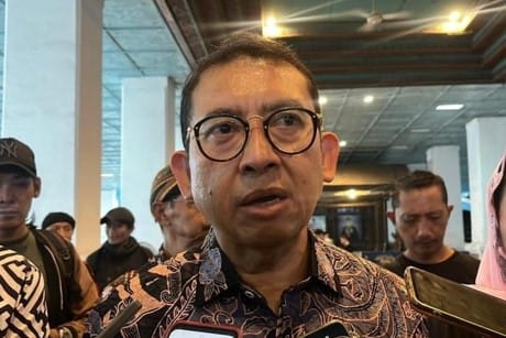 Fadli Zon Luruskan Pernyataan Soal Margono Djojohadikusumo dan Gelar Bapak Koperasi - Fadli - Gambar 171