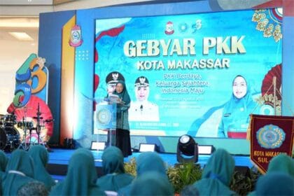 TP PKK Kota Makassar bersama Ketua Melinda Aksa menggelar Gebyar PKK perdana di Trans Studio Mall Makassar dalam rangka HKG PKK ke-53.