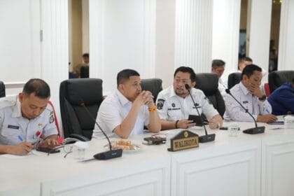 Wali Kota Munafri Hadiri Rapat Forkopimda Sulsel, Bahas Deteksi Dini dan Kebijakan Pajak Daerah - Forkopimda,munafri - Gambar 106